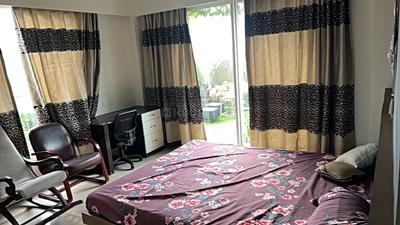 Bedroom Image of 2000 Sq.ft 3.5 BHK Apartment / Flat for rent in Indiabulls Sky Forest, Parel Mumbai for Rs. 400000