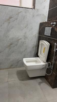 Bathroom Image of 1000 Sq.ft 1 BHK Apartment / Flat for rent in Scheme 78 Indore for Rs. 21000
