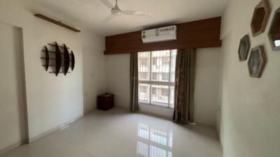 Bedroom Image of 887 Sq.ft 2 BHK Apartment / Flat for sale in Godrej Central, Chembur Mumbai for Rs. 20000000