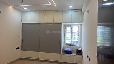 Bedroom Image of 1750 Sq.ft 3 BHK Apartment / Flat for rent in Kothaguda Hyderabad for Rs. 50000