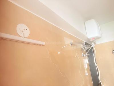 Bathroom Image of 670 Sq.ft 1 BHK Apartment / Flat for sale in Borivali East Mumbai for Rs. 11000000