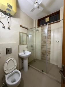 Image of 1953 Sq.ft 3 BHK Builder Floor for rent in Defence Colony, New Delhi for Rs. 125000