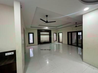 Image of 3500 Sq.ft 3.5 BHK Builder Floor for rent in Uppilipalayam, Coimbatore for Rs. 60000