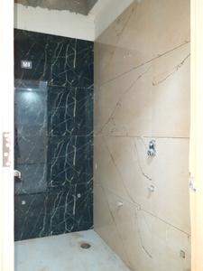 Common Bathroom Image of 1000 Sq.ft 2 BHK Apartment / Flat for sale in Shalimar Garden Ghaziabad for Rs. 5921000