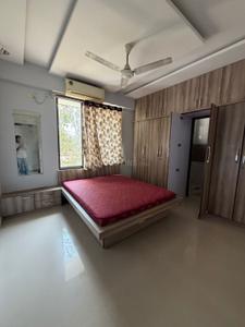 Bedroom Image of 1560 Sq.ft 2 BHK Apartment / Flat for rent in Navrangpura Ahmedabad for Rs. 30000