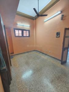 Hall Image of 1000 Sq.ft 2 BHK Independent House for rent in Royapuram Chennai for Rs. 27000