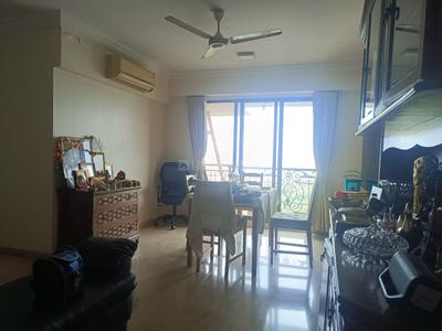 Hall Image of 1250 Sq.ft 3 BHK Apartment / Flat for sale in Supreme Lake Primrose, Powai Mumbai for Rs. 35500000