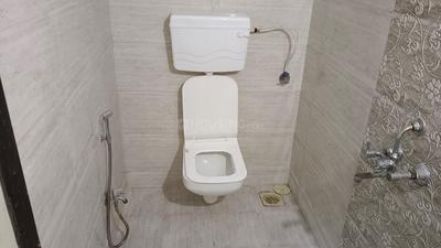 Bathroom Image of V STAY NOBROKER in Chembur, Mumbai