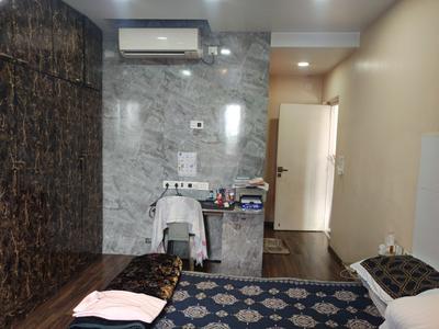 Bedroom Image of 2074 Sq.ft 4 BHK Apartment / Flat for sale in Sattva Luxuria Heights, Tangra Kolkata for Rs. 25000000
