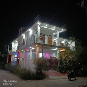 Image of 1350 Sq.ft 2.5 BHK Builder Floor for rent in Attalika Retreat, Purseni, Lucknow for Rs. 8000