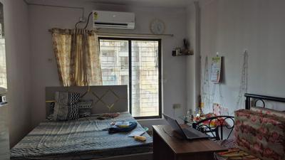Bedroom Image of 840 Sq.ft 2 BHK Apartment / Flat for sale in Royal Palms Estate, Goregaon East Mumbai for Rs. 8000000