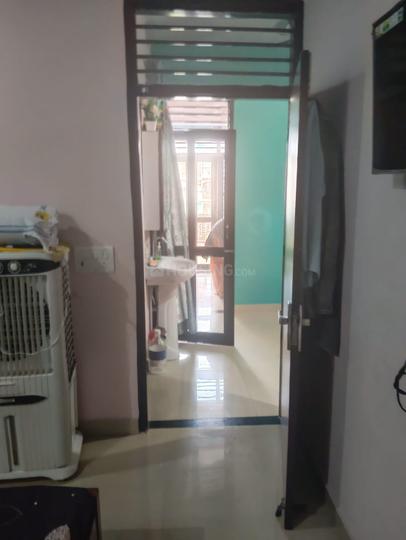 Rajendra Park sector 105 Main Image 1
