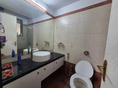 Bathroom Image of 1550 Sq.ft 3 BHK Apartment / Flat for sale in Kopar Khairane Navi Mumbai for Rs. 28500000