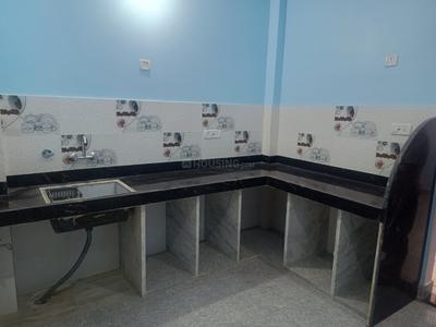 Kitchen Image of 900 Sq.ft 2 BHK Builder Floor for rent in Naubasta Kanpur for Rs. 8000