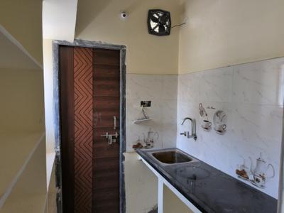 Kitchen Image of 450 Sq.ft 1 RK Apartment / Flat for rent in Kondapur Hyderabad for Rs. 14500