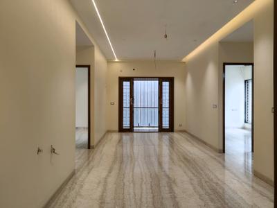 Living Room Image of 1550 Sq.ft 3 BHK Apartment / Flat for sale in Nungambakkam Chennai for Rs. 27500000