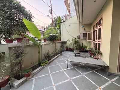 Balcony Image of 1000 Sq.ft 2 BHK Independent House for rent in Hem Chand Compound Aligarh for Rs. 16000