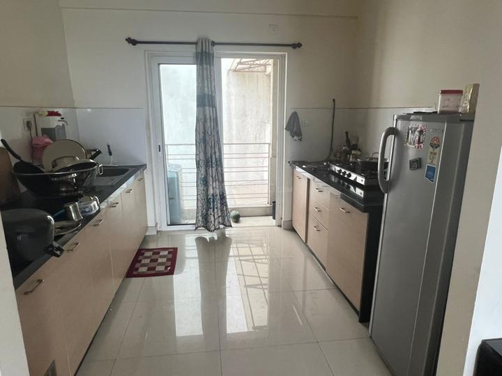 Amanora Sterling Towers R4 Main Image 1