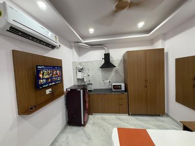 Hall Image of Urbanroomz Coliving PG Nearby Star Mall  in Sector 30, Gurgaon