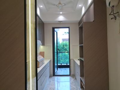 Kitchen Image of 1350 Sq.ft 3 BHK Builder Floor for sale in Paschim Vihar New Delhi for Rs. 27500000