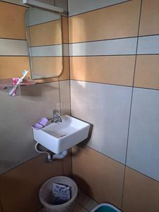 Bathroom Image of 950 Sq.ft 2 BHK Independent House for rent in Chalakkuzhi Thiruvananthapuram for Rs. 17000