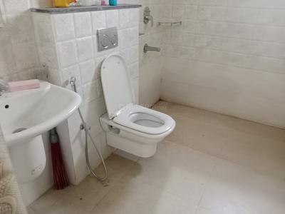 Bathroom Image of 3600 Sq.ft 5 BHK Villa for rent in Thudiyalur Coimbatore for Rs. 65000