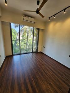 Bedroom Image of 1450 Sq.ft 4 BHK Apartment / Flat for sale in Rustomjee Seasons, Bandra East Mumbai for Rs. 87500000