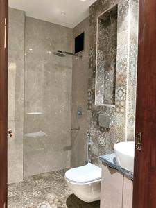 Common Bathroom Image of 1650 Sq.ft 3 BHK Builder Floor for sale in Sector 47 Gurgaon for Rs. 32000000