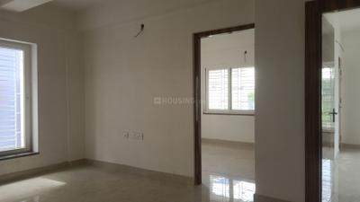 Living Room Image of 2220 Sq.ft 4 BHK Apartment / Flat for sale in New Town Kolkata for Rs. 17500000