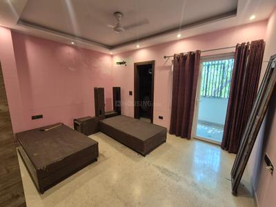 Bedroom Image of 1000 Sq.ft 2 BHK Builder Floor for rent in Mansarover Garden New Delhi for Rs. 35000