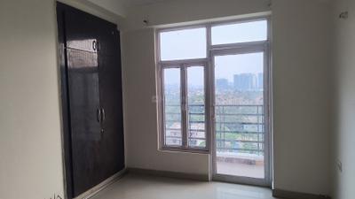 Bedroom Image of 1149 Sq.ft 2.5 BHK Apartment / Flat for rent in Gardenia Glory, Sector 46 Noida for Rs. 33000