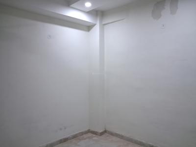 Bedroom Image of 890 Sq.ft 2 BHK Apartment / Flat for sale in Avenue 1, Sector 73 Noida for Rs. 3800000