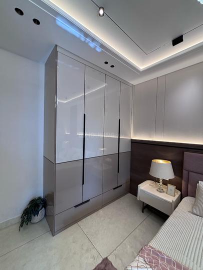 Ambika LA Parisian  Main Image 1