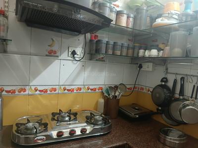 Kitchen Image of 800 Sq.ft 2 BHK Apartment / Flat for rent in Baguiati Kolkata for Rs. 27000