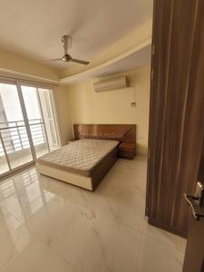 Bedroom Image of 1250 Sq.ft 2 BHK Apartment / Flat for rent in Shree Ananda Palms, Civil Lines Allahabad for Rs. 40000
