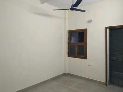 Bedroom Image of 700 Sq.ft 2 BHK Apartment / Flat for sale in Paschim Vihar New Delhi for Rs. 7500000