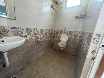 Bathroom Image of 1400 Sq.ft 3 BHK Apartment / Flat for sale in Ramanashree California Gardens Layout Bengaluru for Rs. 9500000