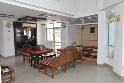 Hall Image of 3070 Sq.ft 4 BHK Apartment / Flat for sale in Omaxe Heights , Gomti Nagar Lucknow for Rs. 24000000