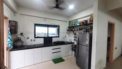 Kitchen Image of 1200 Sq.ft 3 BHK Penthouse for rent in Vindhyanchal Nagar Indore for Rs. 30000
