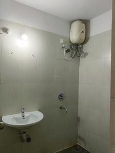 Common Bathroom Image of 774 Sq.ft 1.5 BHK Apartment / Flat for sale in Lodha Casa Rio, Palava Phase 1 Thane for Rs. 4300000