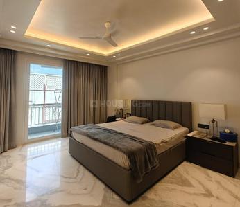 Bedroom Image of 4050 Sq.ft 4.5 BHK Builder Floor for sale in Sukhdev Vihar New Delhi for Rs. 100000000