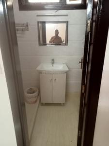 Bathroom Image of 1000 Sq.ft 2 BHK Builder Floor for sale in Lajpat Nagar New Delhi for Rs. 18500000