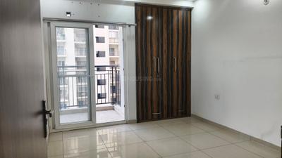 Bedroom Image of 1470 Sq.ft 3 BHK Apartment / Flat for rent in Gulshan Botnia, Sector 144 Noida for Rs. 47000