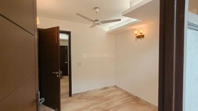 Bedroom Image of 900 Sq.ft 2 BHK Builder Floor for sale in Kalkaji New Delhi for Rs. 26000000