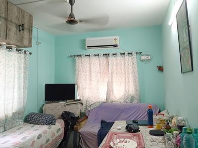 Bedroom Image of 1000 Sq.ft 2 BHK Builder Floor for sale in Tollygunge Kolkata for Rs. 4800000