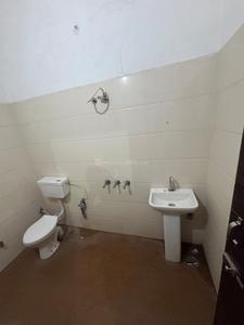 Bathroom Image of 750 Sq.ft 1 RK Builder Floor for rent in New Amritsar Colony Amritsar for Rs. 9000