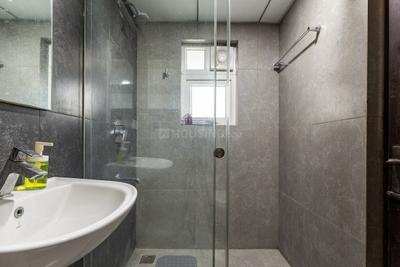 Bathroom Image of 1560 Sq.ft 3 BHK Apartment / Flat for rent in Narayan Residency, Sherpura Bharuch for Rs. 17000