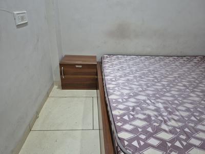 Bedroom Image of 450 Sq.ft 1 BHK Builder Floor for rent in Mahalakshmi Nagar Indore for Rs. 17000