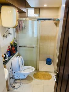 Bathroom Image of 997 Sq.ft 2 BHK Apartment / Flat for sale in Amrapali Pan Oasis, Sector 70 Noida for Rs. 10500000