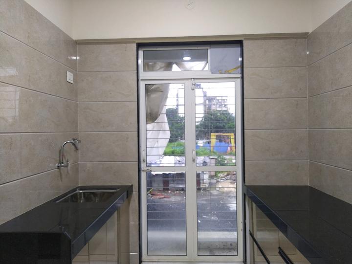 Karari Heights Main Image 1